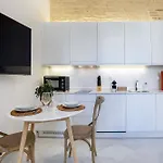 Genteel Mendoza Rios I Apartman